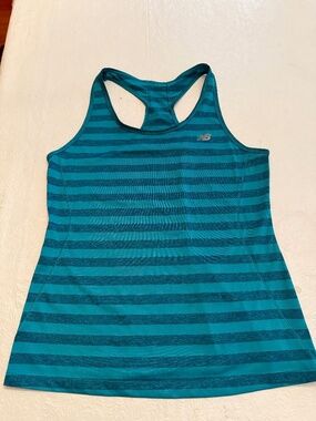 New Balance Wms Blue Striped Tank Top size Med